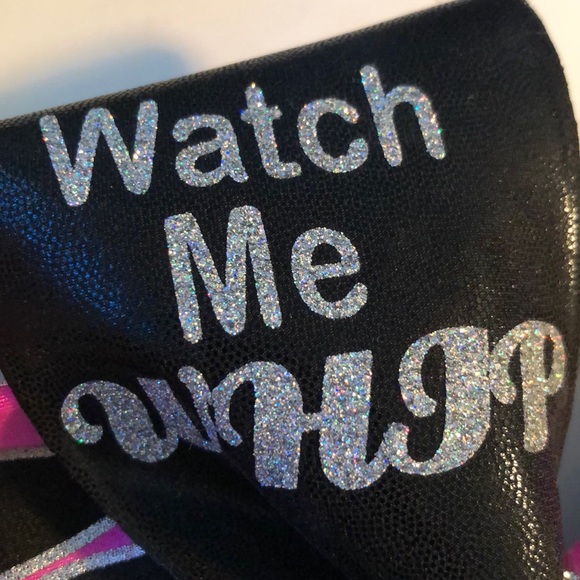 “Watch me whip, Watch me Nae Nae” Cheer bow!!🎀 - Picture 2 of 4